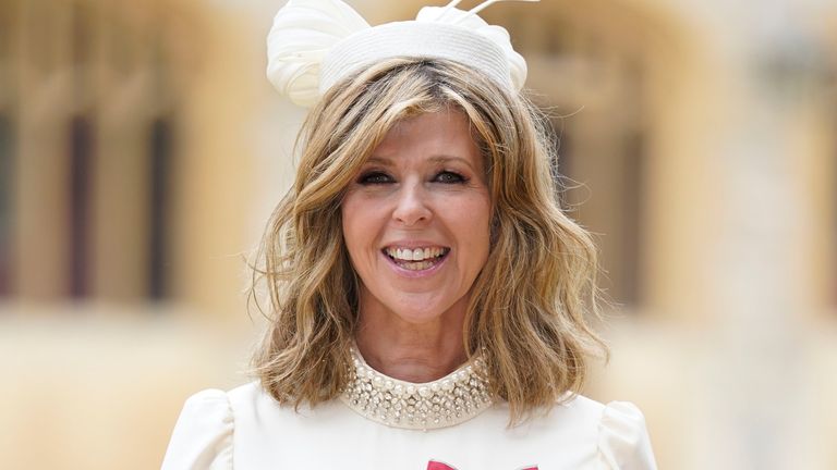 Kate Garraway joined by husband Derek Draper as she collects MBE from Prince William